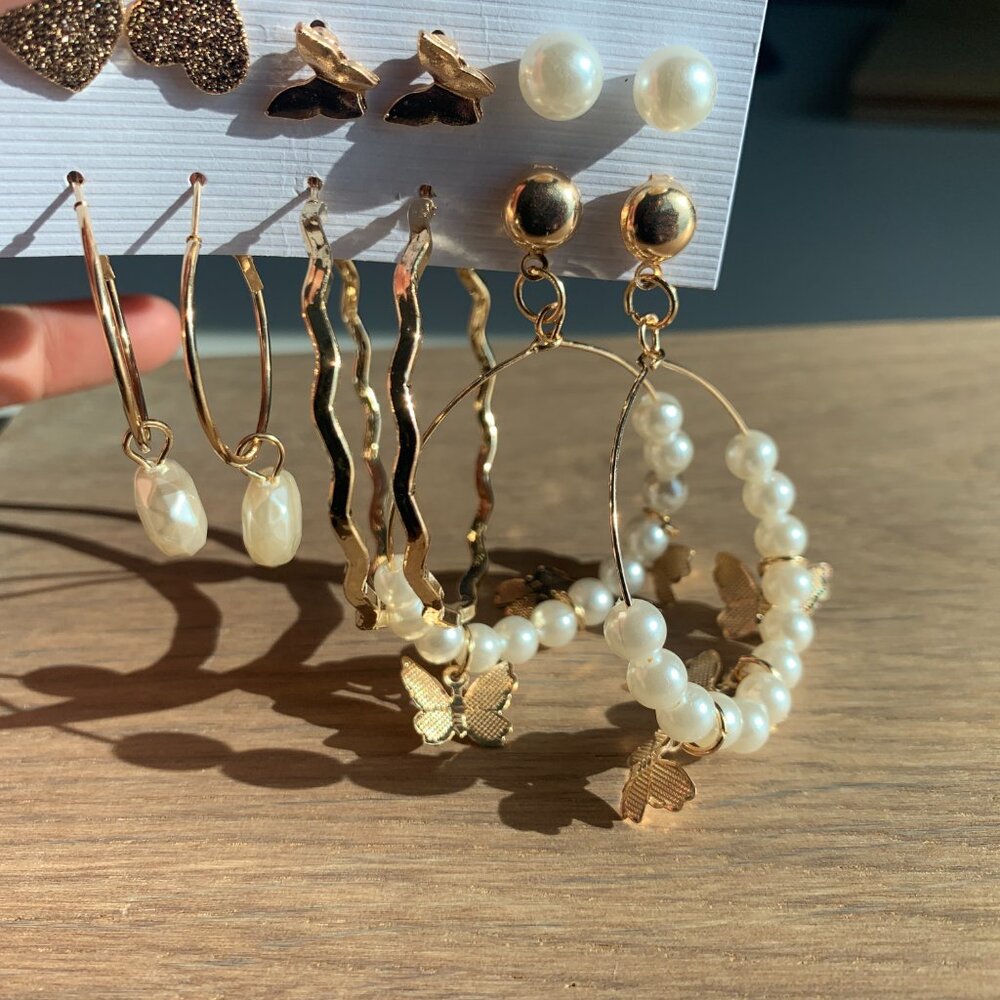 Earring Sets - Picture 3 of 9